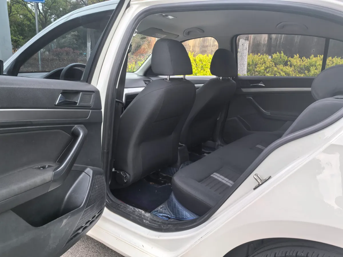 2019 ChangAn Eado XT 1.6L 128HP L4 6AT,autocango,china used car exporter,china ev exporter,chinese used car exporter,chinese used ev exporter