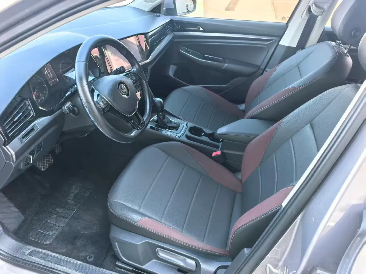 2019 Bestune T77 1.2T 143HP L4 7DCT,autocango,china used car exporter,china ev exporter,chinese used car exporter,chinese used ev exporter