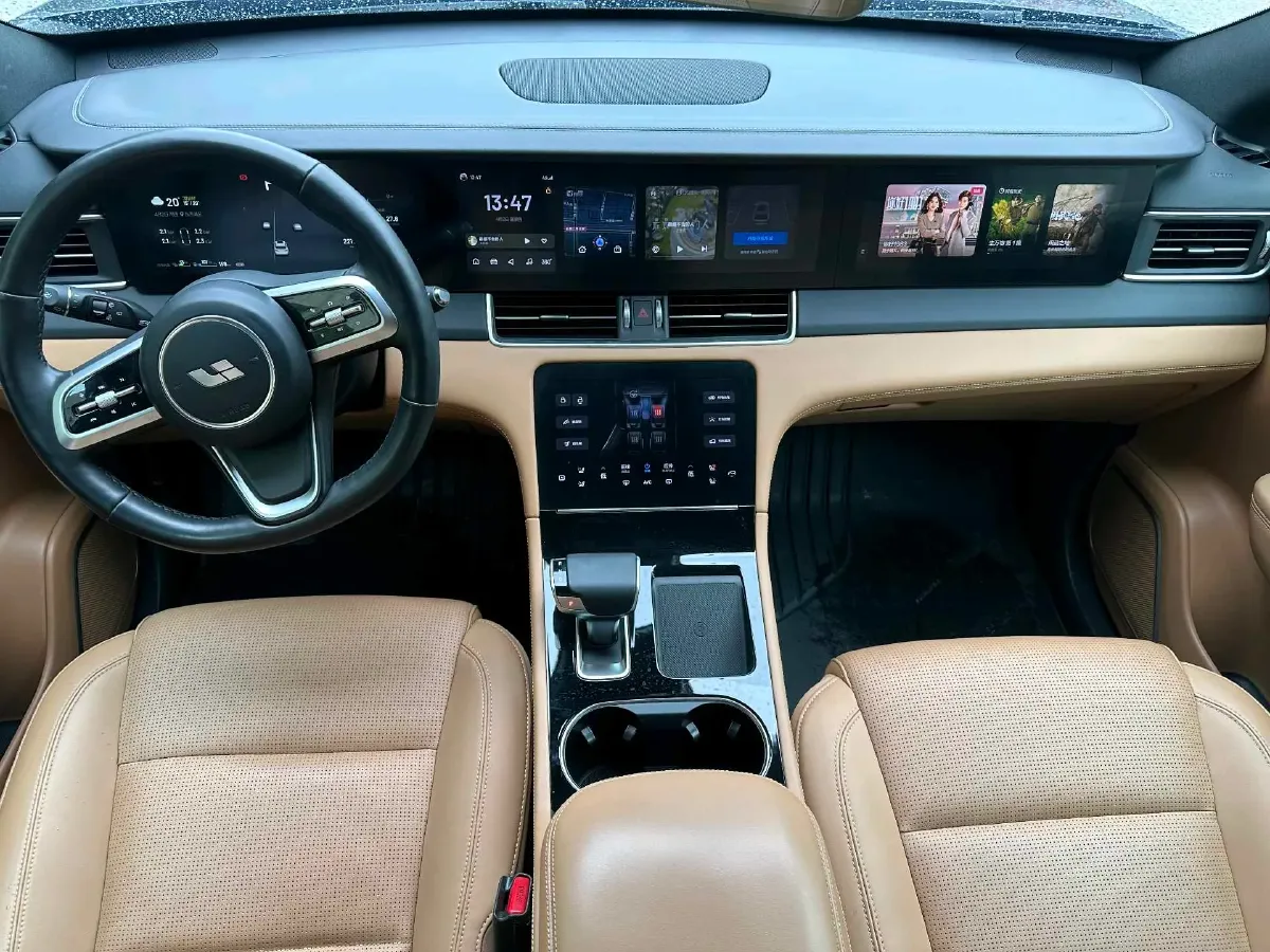 2021 Li ONE Range Extended 131HP REEV 40.5KWH,autocango,china used car exporter,china ev exporter,chinese used car exporter,chinese used ev exporter