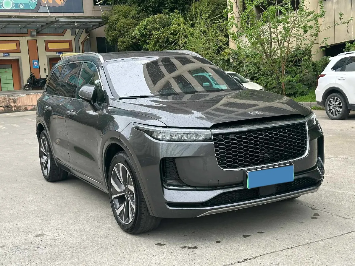 2021 Li ONE Range Extended 131HP REEV 40.5KWH,autocango,china used car exporter,china ev exporter,chinese used car exporter,chinese used ev exporter