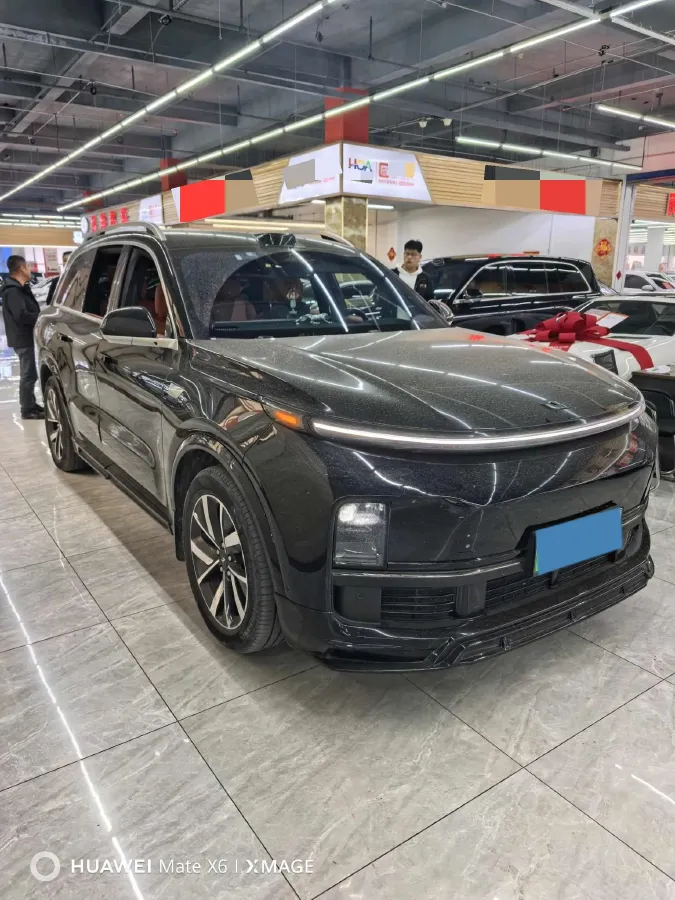 2023 Li L8 Range Extended 154HP REEV 40.9KWH,autocango,china used car exporter,china ev exporter,chinese used car exporter,chinese used ev exporter