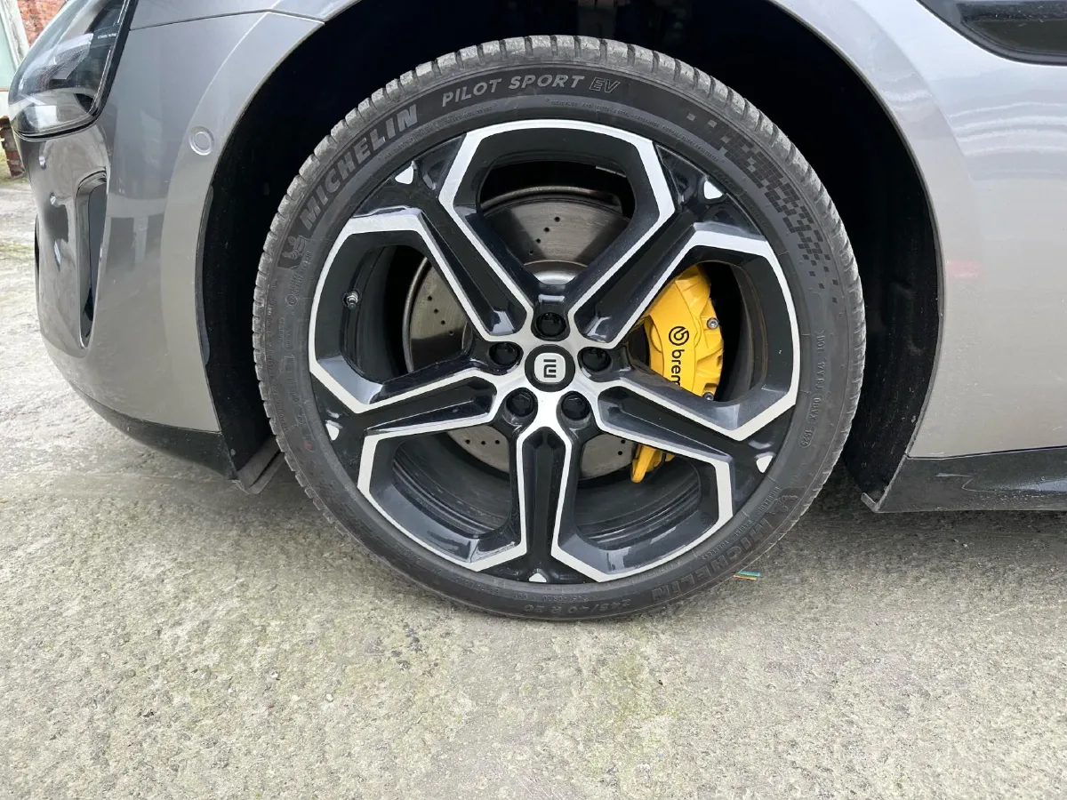 2024 MI SU7 BEV 94.3KWH,autocango,china used car exporter,china ev exporter,chinese used car exporter,chinese used ev exporter