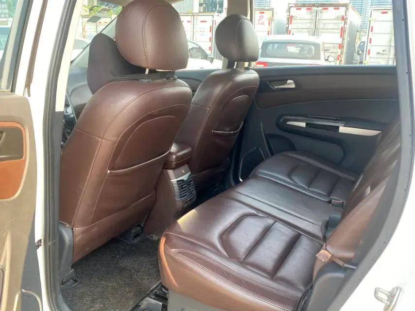 2017 HaiMa Family F7 1.5T 165HP L4 6AT,autocango,china used car exporter,china ev exporter,chinese used car exporter,chinese used ev exporter