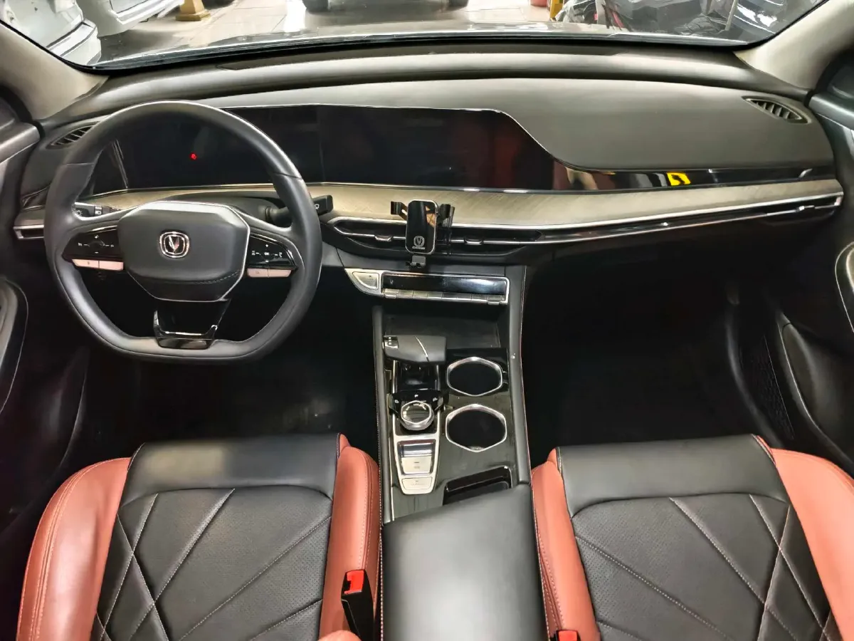 2022 ChangAn Eado 1.4T 160HP L4 7DCT,autocango,china used car exporter,china ev exporter,chinese used car exporter,chinese used ev exporter