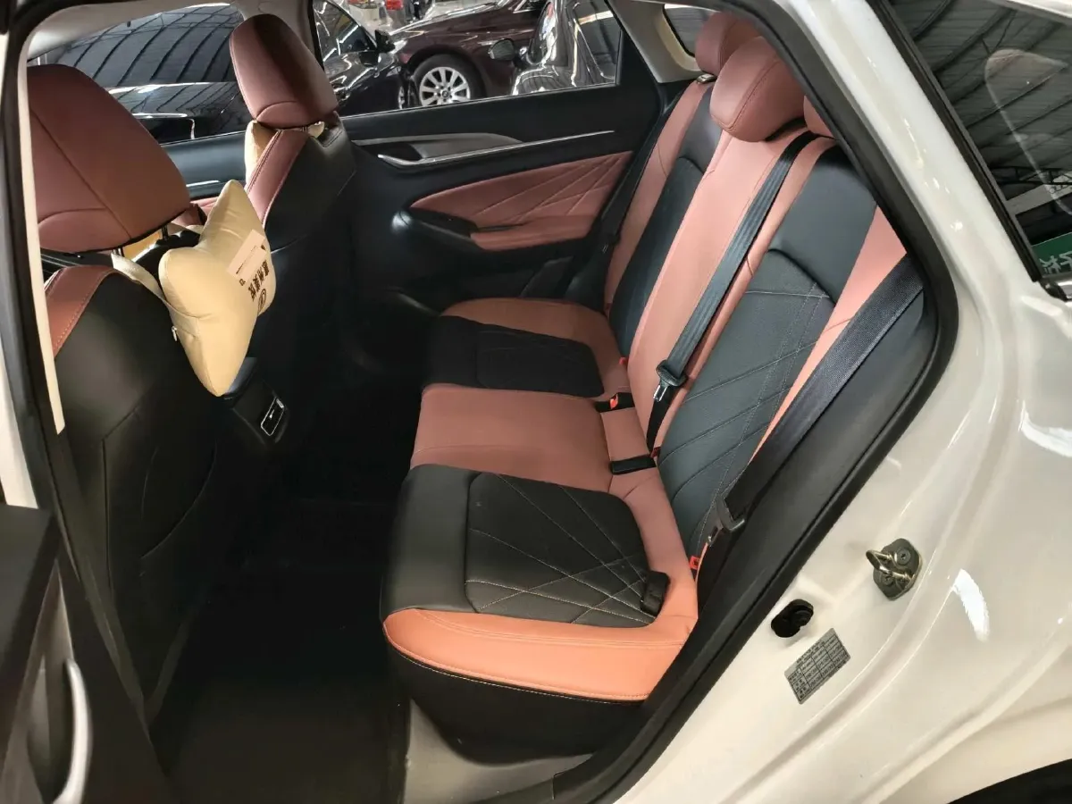 2022 ChangAn Eado 1.4T 160HP L4 7DCT,autocango,china used car exporter,china ev exporter,chinese used car exporter,chinese used ev exporter