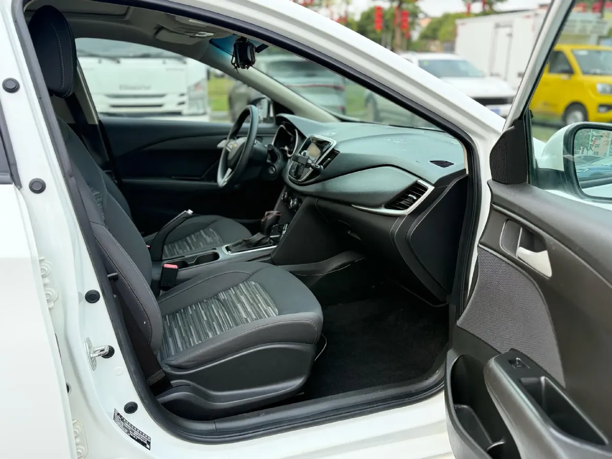 2019 Chevrolet Cavalier 1.5L 113HP L4 6AT,autocango,china used car exporter,china ev exporter,chinese used car exporter,chinese used ev exporter