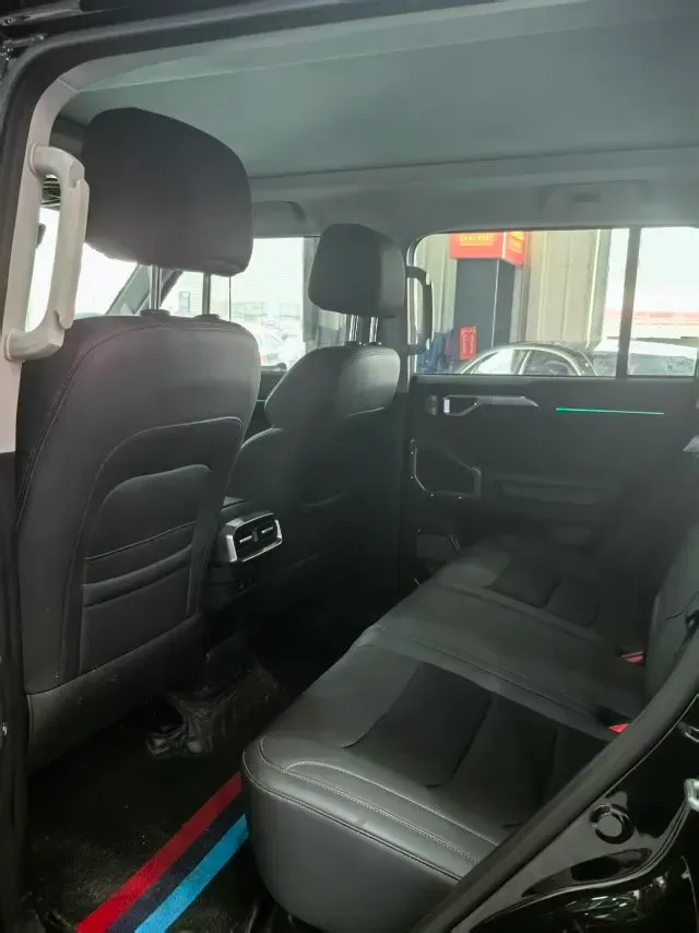 2024 Jetour Traveller 2.0T 254HP L4 7DCT,autocango,china used car exporter,china ev exporter,chinese used car exporter,chinese used ev exporter