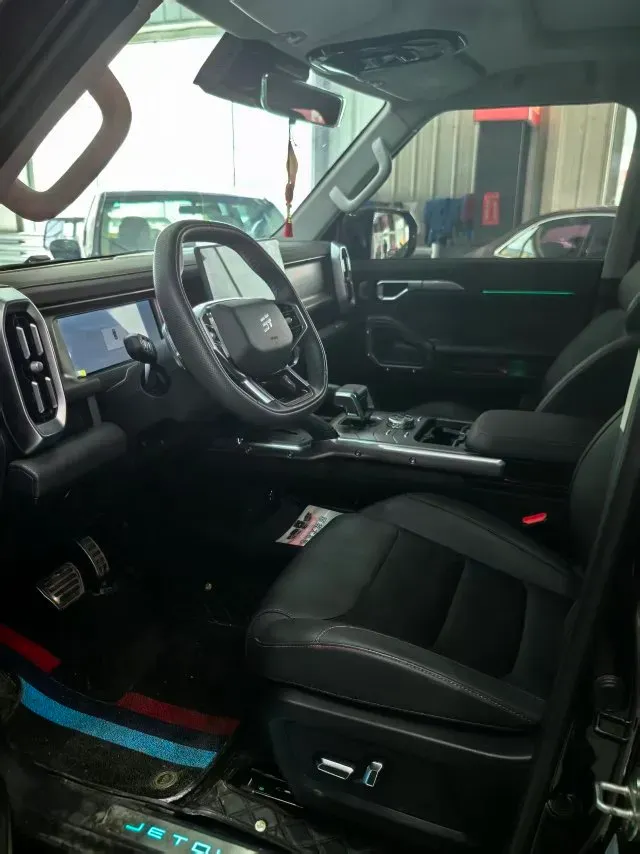 2024 Jetour Traveller 2.0T 254HP L4 7DCT,autocango,china used car exporter,china ev exporter,chinese used car exporter,chinese used ev exporter