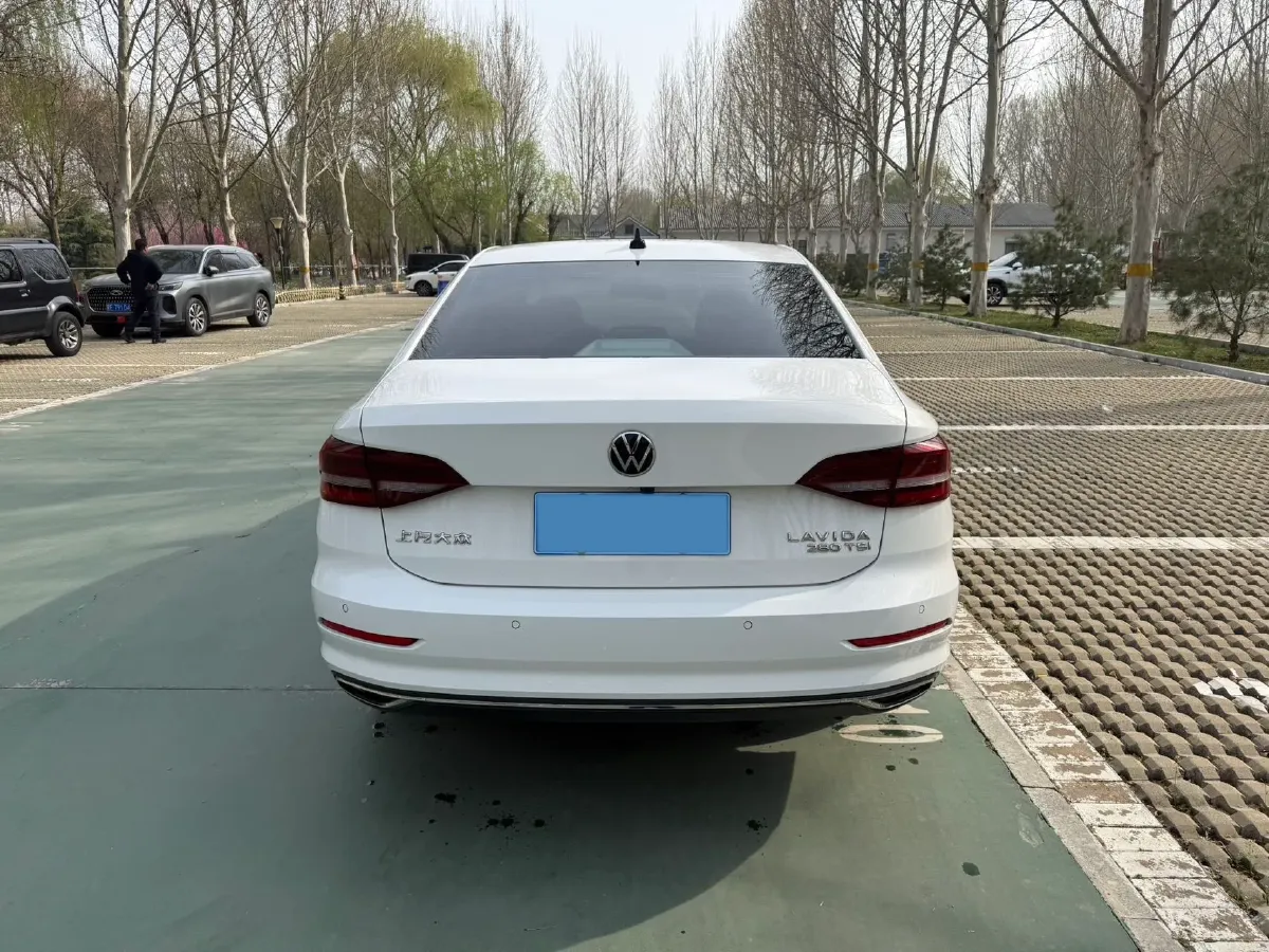 2022 Volkswagen Sagitar 1.2T 116HP L4 7DCT,autocango,china used car exporter,china ev exporter,chinese used car exporter,chinese used ev exporter
