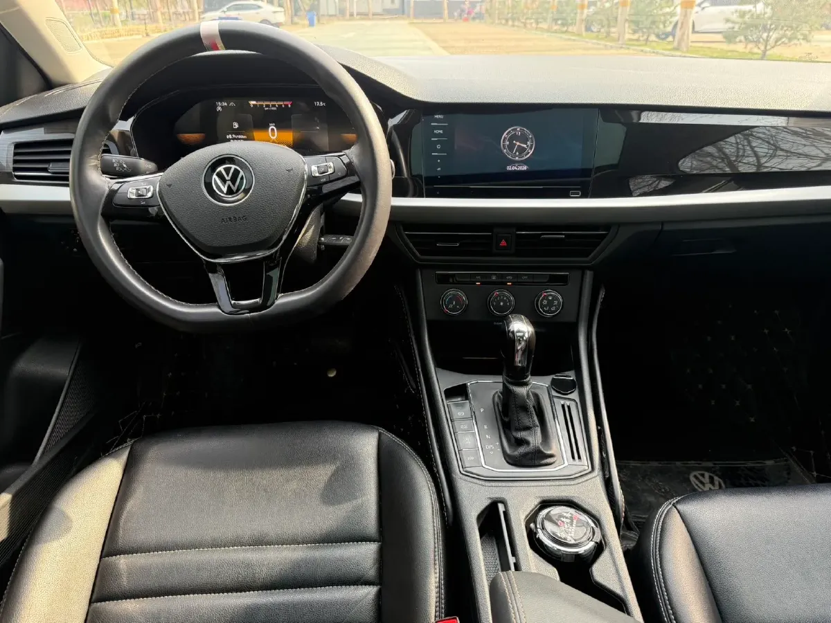 2022 Volkswagen Sagitar 1.2T 116HP L4 7DCT,autocango,china used car exporter,china ev exporter,chinese used car exporter,chinese used ev exporter