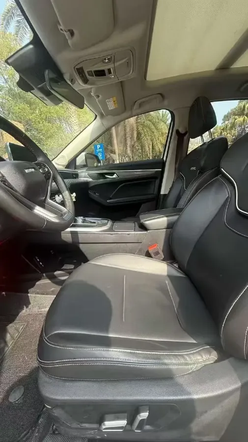 2021 Haval Jolion 1.5T 150HP L4 7DCT,autocango,china used car exporter,china ev exporter,chinese used car exporter,chinese used ev exporter