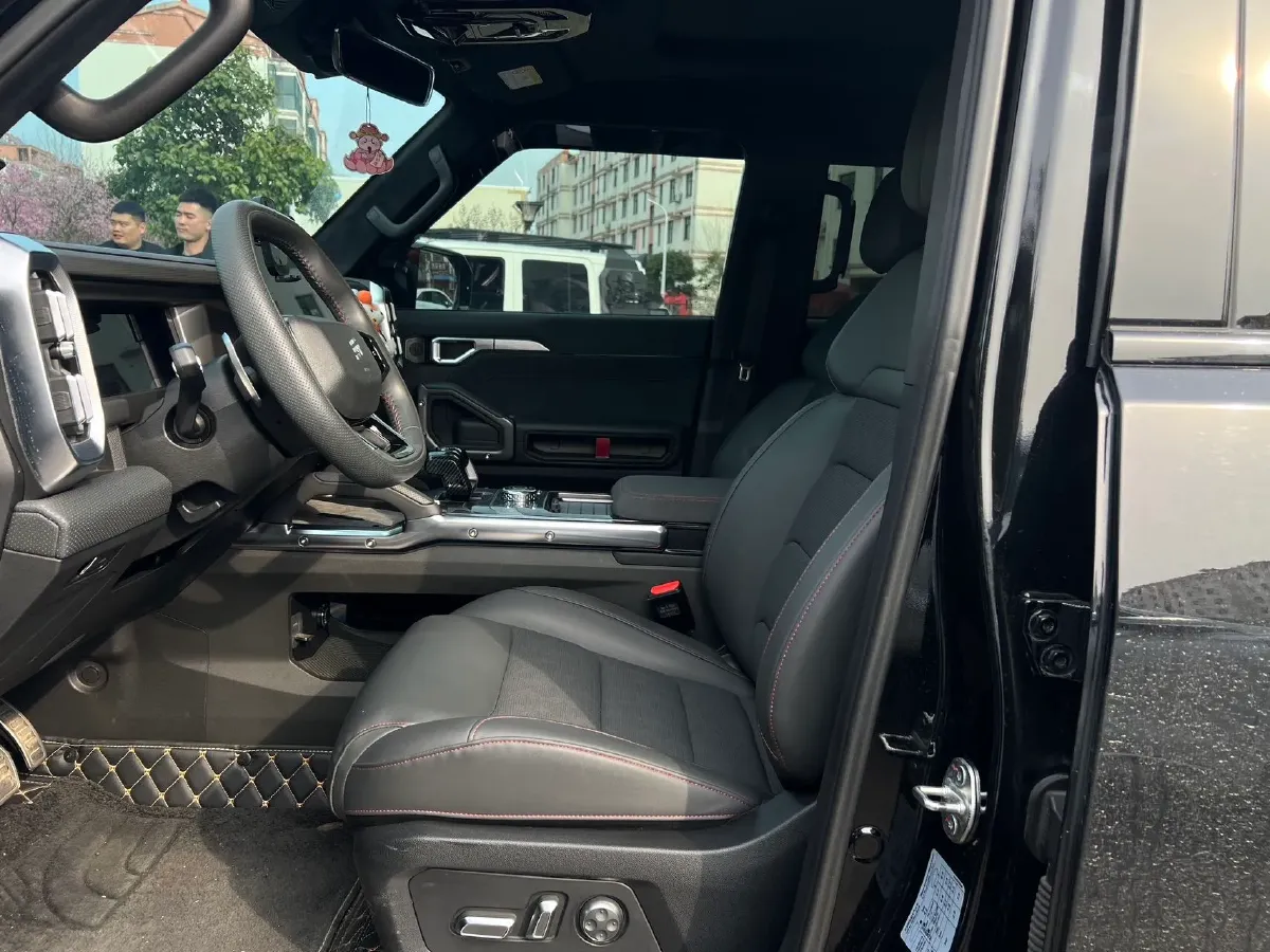 2023 Jetour Traveller 2.0T 254HP L4 7DCT,autocango,china used car exporter,china ev exporter,chinese used car exporter,chinese used ev exporter