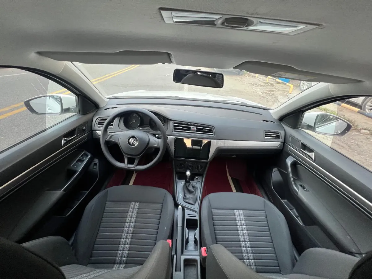 2019 Volkswagen T-Cross 1.5L 113HP L4 6AT,autocango,china used car exporter,china ev exporter,chinese used car exporter,chinese used ev exporter