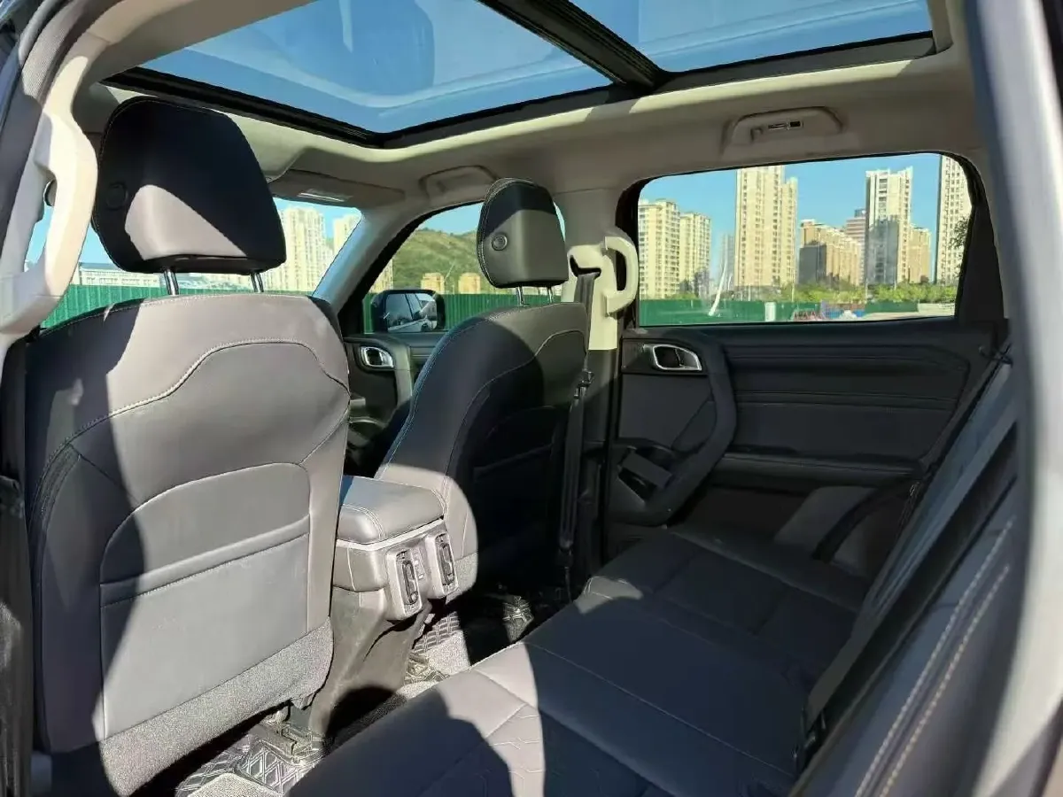 2022 Haval Dargo 1.5T 184HP L4 7DCT,autocango,china used car exporter,china ev exporter,chinese used car exporter,chinese used ev exporter