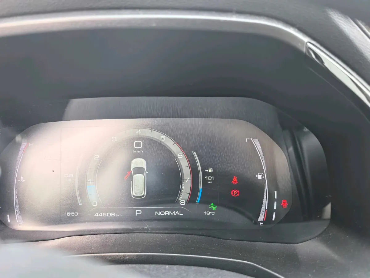 2019 Haval F7 1.5T 169HP L4 7DCT,autocango,china used car exporter,china ev exporter,chinese used car exporter,chinese used ev exporter