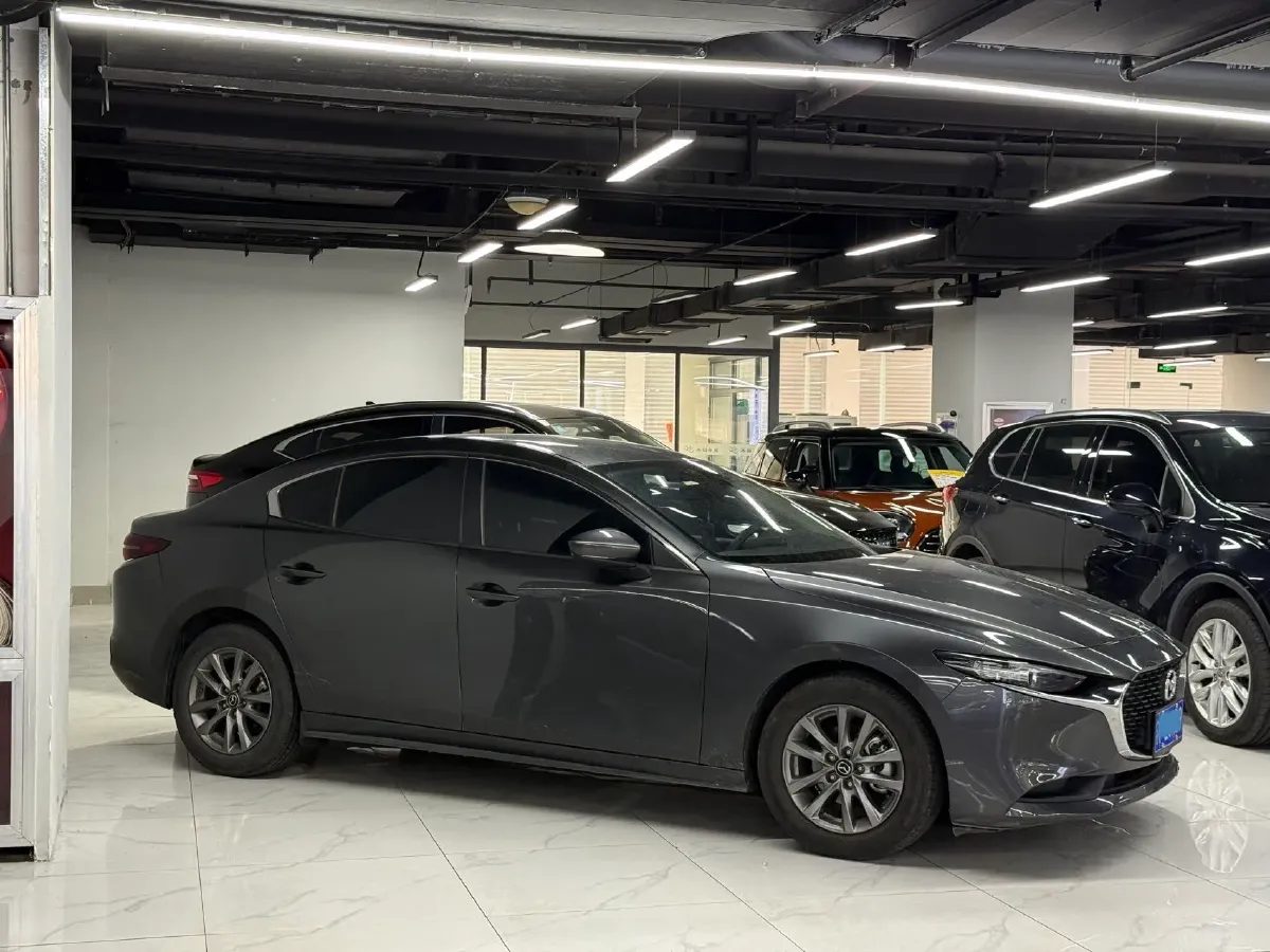 2022 Mazda 3 Axela 2.0L 158HP L4 6AT,autocango,china used car exporter,china ev exporter,chinese used car exporter,chinese used ev exporter