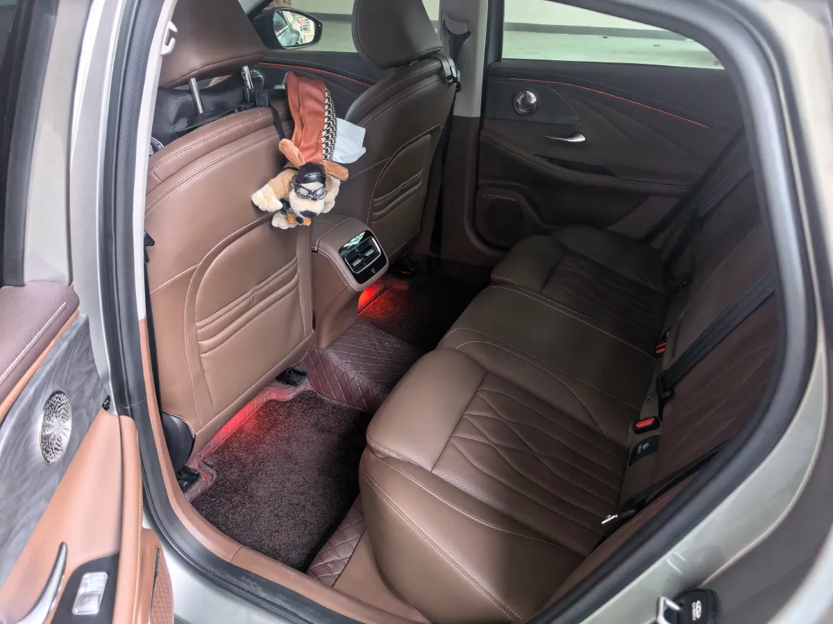 2024 Chery Arrizo 8 2.0T 254HP L4 7DCT,autocango,china used car exporter,china ev exporter,chinese used car exporter,chinese used ev exporter