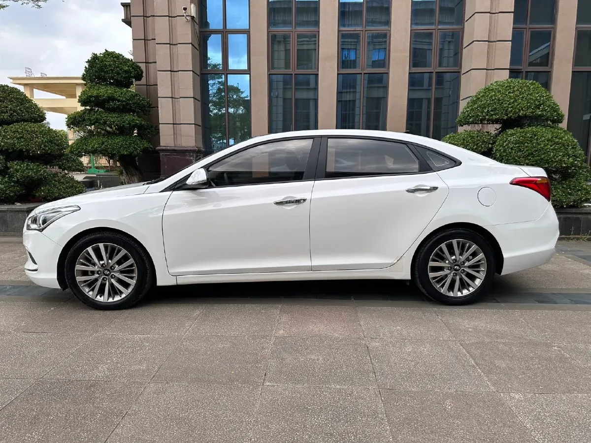 2019 Hyundai Mistra 1.8L 143HP L4 6AT,autocango,china used car exporter,china ev exporter,chinese used car exporter,chinese used ev exporter