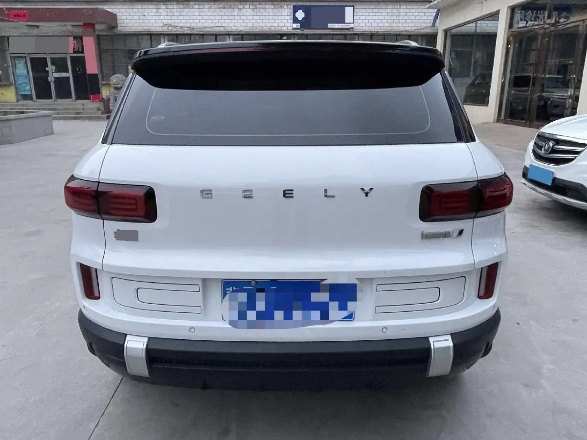 2023 Geely ICON 1.5T 181HP L4 7DCT,autocango,china used car exporter,china ev exporter,chinese used car exporter,chinese used ev exporter