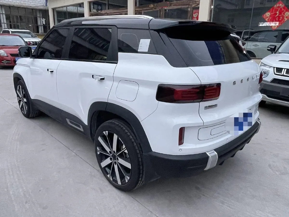2023 Geely ICON 1.5T 181HP L4 7DCT,autocango,china used car exporter,china ev exporter,chinese used car exporter,chinese used ev exporter