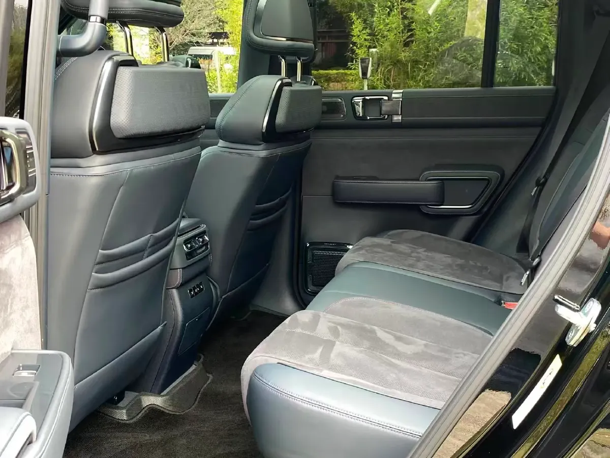 2024 Jaguar XEL 2.0T 250HP L4 8AT,autocango,china used car exporter,china ev exporter,chinese used car exporter,chinese used ev exporter