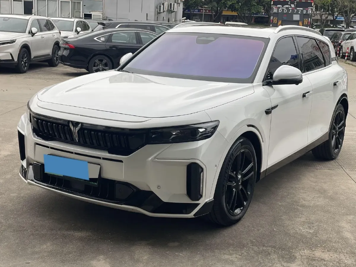 2024 Voyah FREE 1.5T 150HP L4 REEV 39.2KWH,autocango,china used car exporter,china ev exporter,chinese used car exporter,chinese used ev exporter