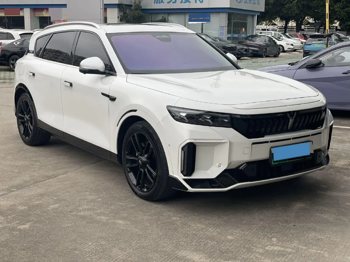 2024 Voyah FREE 1.5T 150HP L4 REEV 39.2KWH,autocango,china used car exporter,china ev exporter,chinese used car exporter,chinese used ev exporter