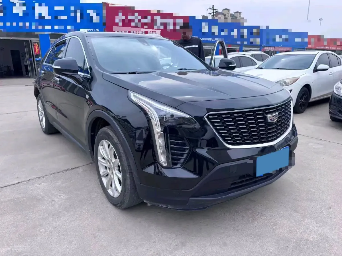 2018 Cadillac XT4 2.0T 241HP L4 9AT,autocango,china used car exporter,china ev exporter,chinese used car exporter,chinese used ev exporter