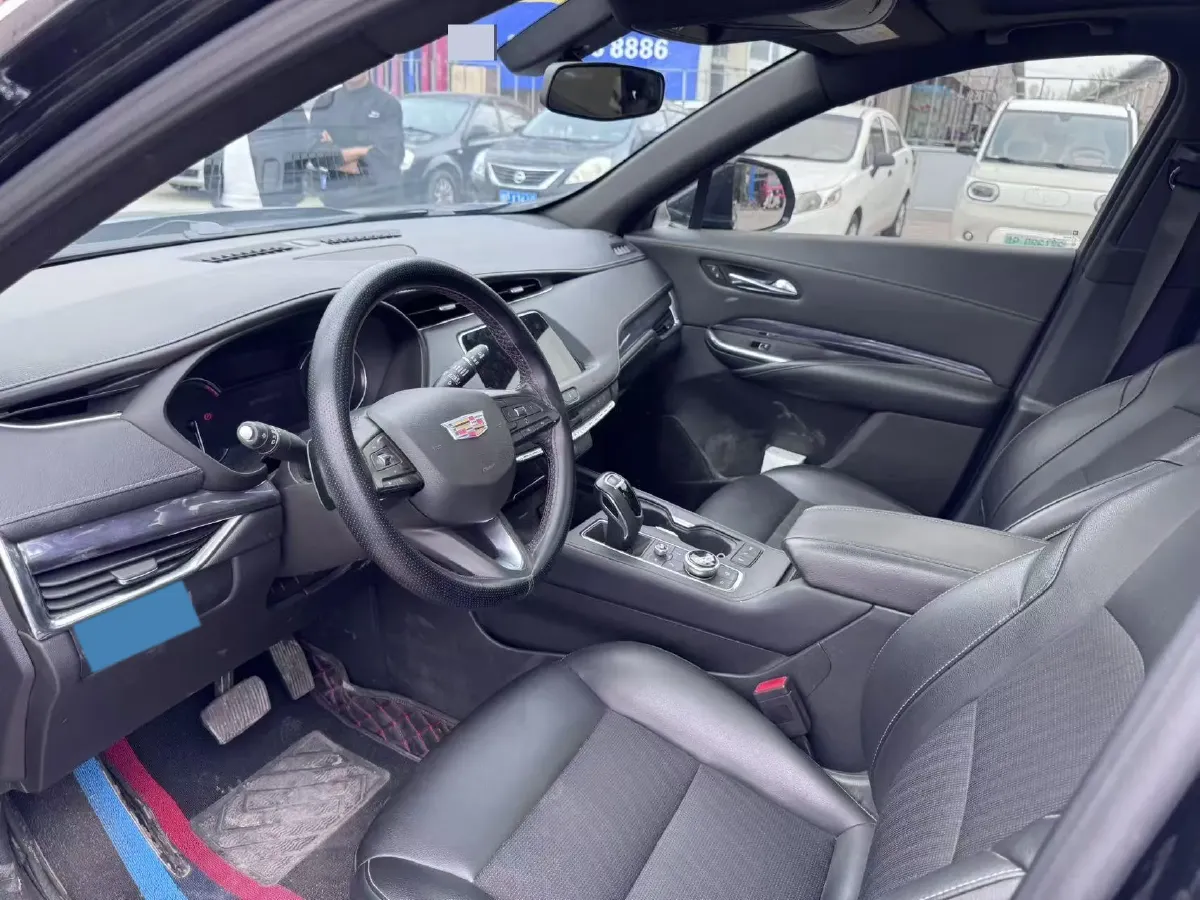 2018 Cadillac XT4 2.0T 241HP L4 9AT,autocango,china used car exporter,china ev exporter,chinese used car exporter,chinese used ev exporter