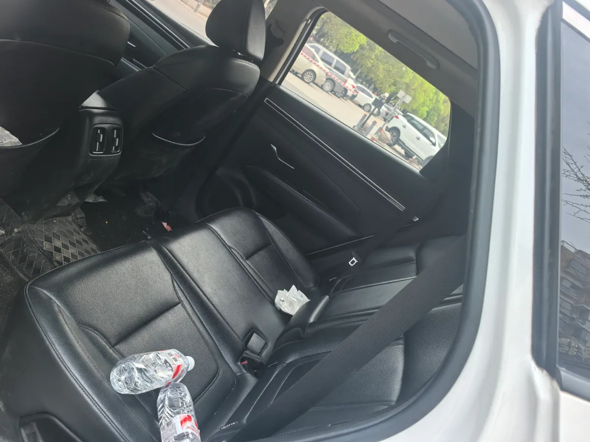 2021 Hyundai Tucson 1.5T 200HP L4 7DCT,autocango,china used car exporter,china ev exporter,chinese used car exporter,chinese used ev exporter