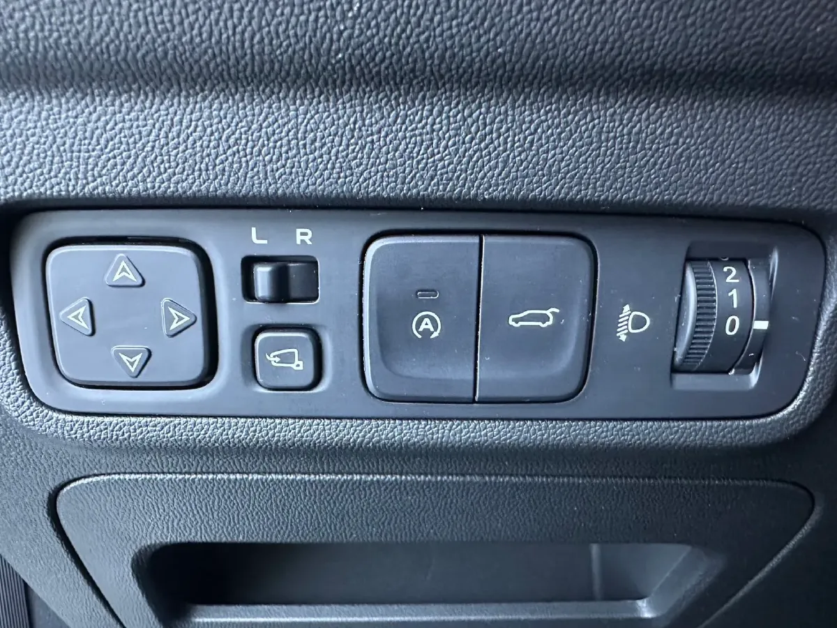 2022 ChangAn CS35 Plus 1.4T 160HP L4 7DCT,autocango,china used car exporter,china ev exporter,chinese used car exporter,chinese used ev exporter