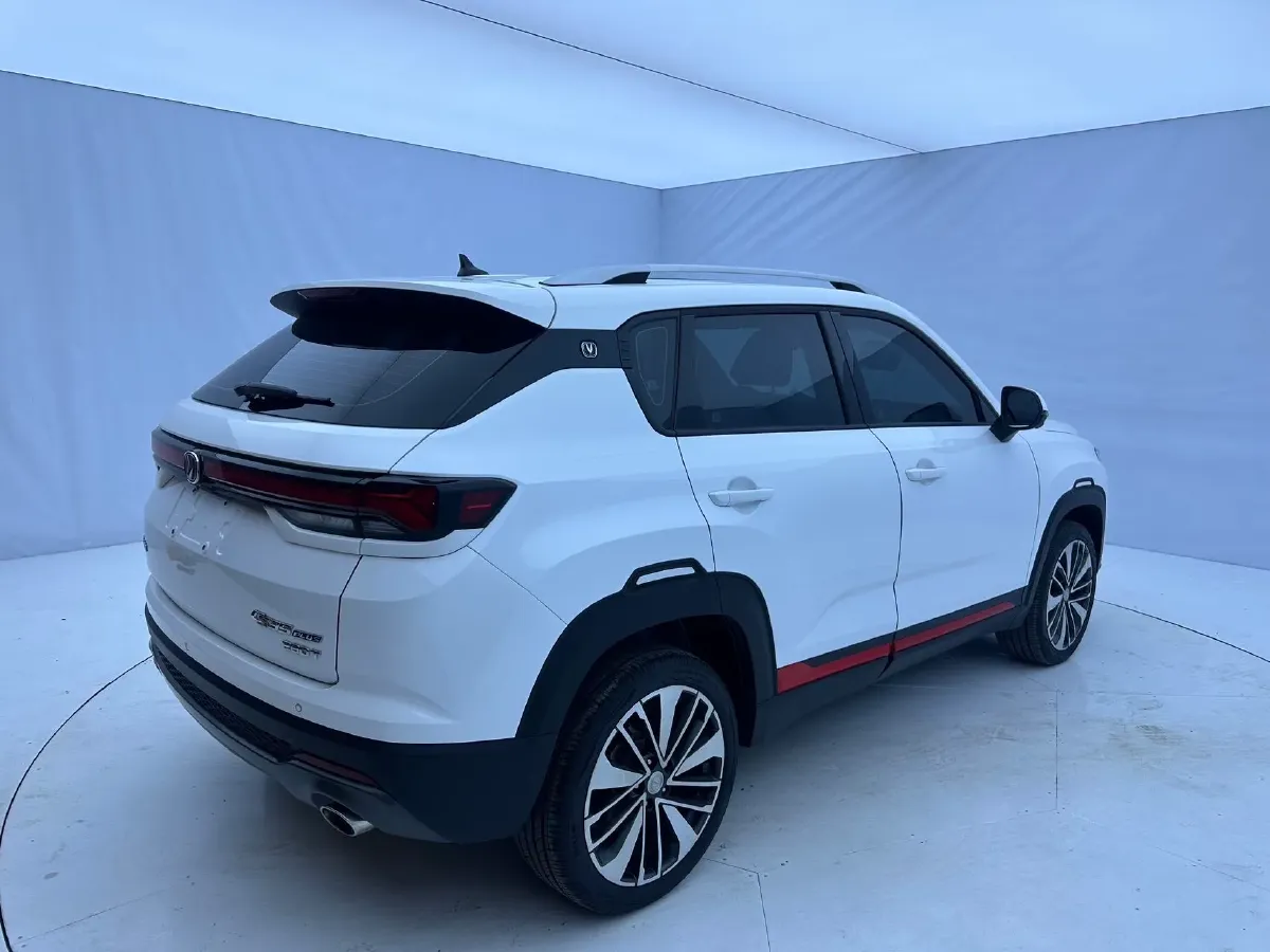 2022 ChangAn CS35 Plus 1.4T 160HP L4 7DCT,autocango,china used car exporter,china ev exporter,chinese used car exporter,chinese used ev exporter