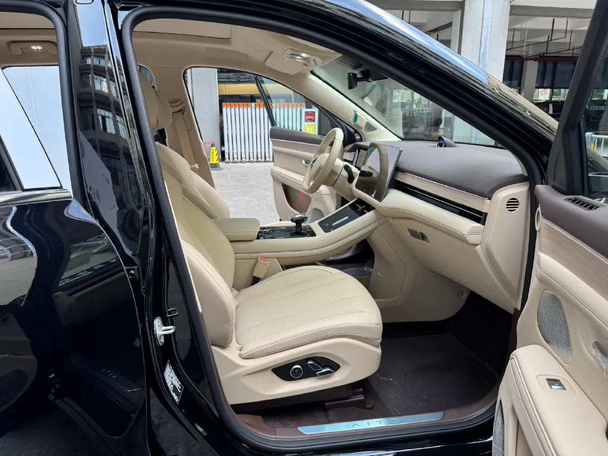 2024 AITO AITO M7 1.5T 152HP L4 REEV 38.5KWH,autocango,china used car exporter,china ev exporter,chinese used car exporter,chinese used ev exporter