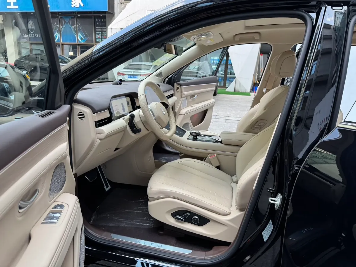 2024 AITO AITO M7 1.5T 152HP L4 REEV 38.5KWH,autocango,china used car exporter,china ev exporter,chinese used car exporter,chinese used ev exporter