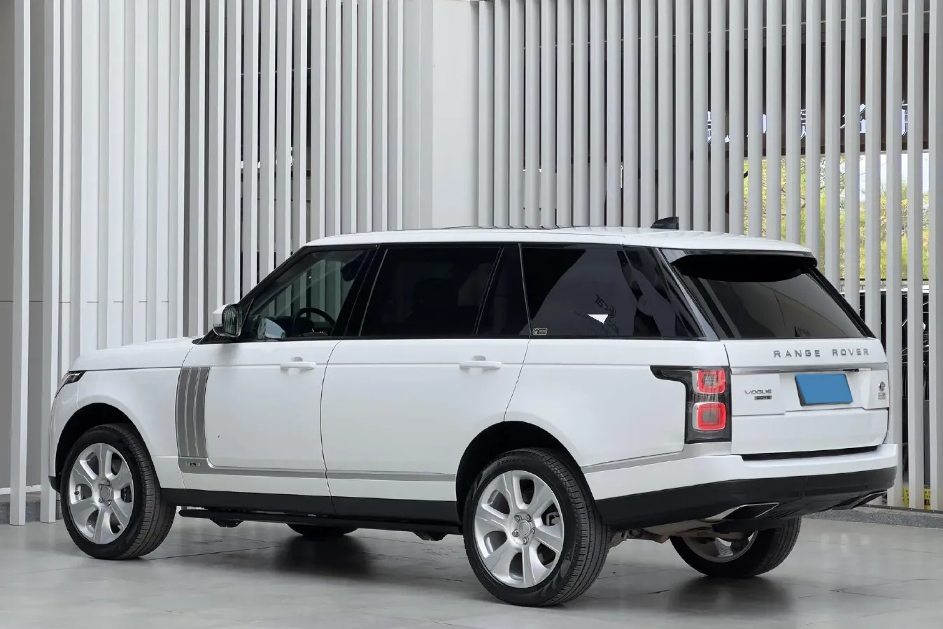2019 Land Rover Range Rover 3.0T 381HP V6 8AT,autocango,china used car exporter,china ev exporter,chinese used car exporter,chinese used ev exporter