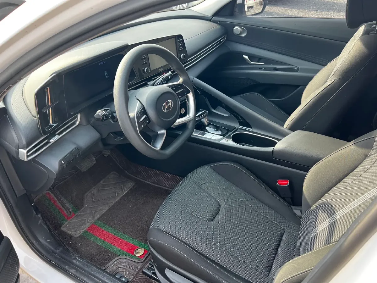 2023 Hyundai Elantra 1.5L 115HP L4 CVT,autocango,china used car exporter,china ev exporter,chinese used car exporter,chinese used ev exporter