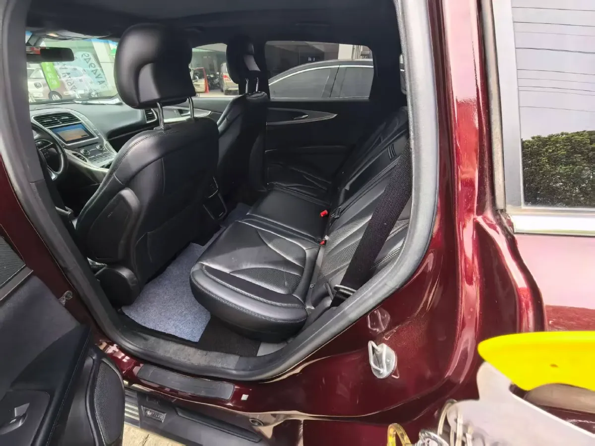 2019 Lincoln Nautilus 2.0T 235HP L4 8AT,autocango,china used car exporter,china ev exporter,chinese used car exporter,chinese used ev exporter