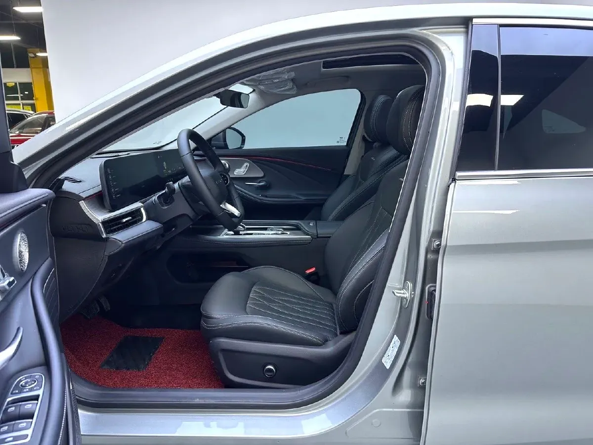 2025 Chery Arrizo 8 1.6T 197HP L4 7DCT,autocango,china used car exporter,china ev exporter,chinese used car exporter,chinese used ev exporter