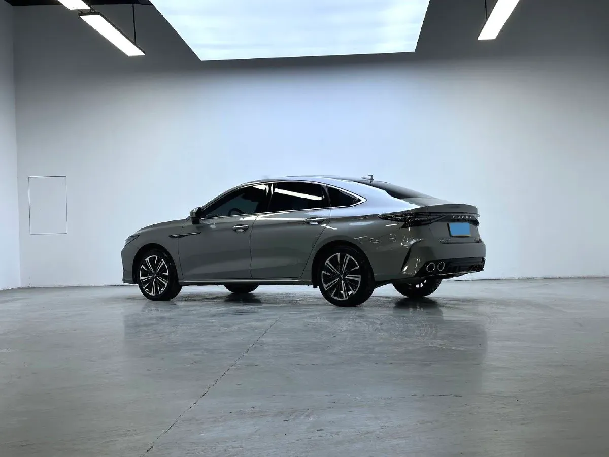 2025 Chery Arrizo 8 1.6T 197HP L4 7DCT,autocango,china used car exporter,china ev exporter,chinese used car exporter,chinese used ev exporter