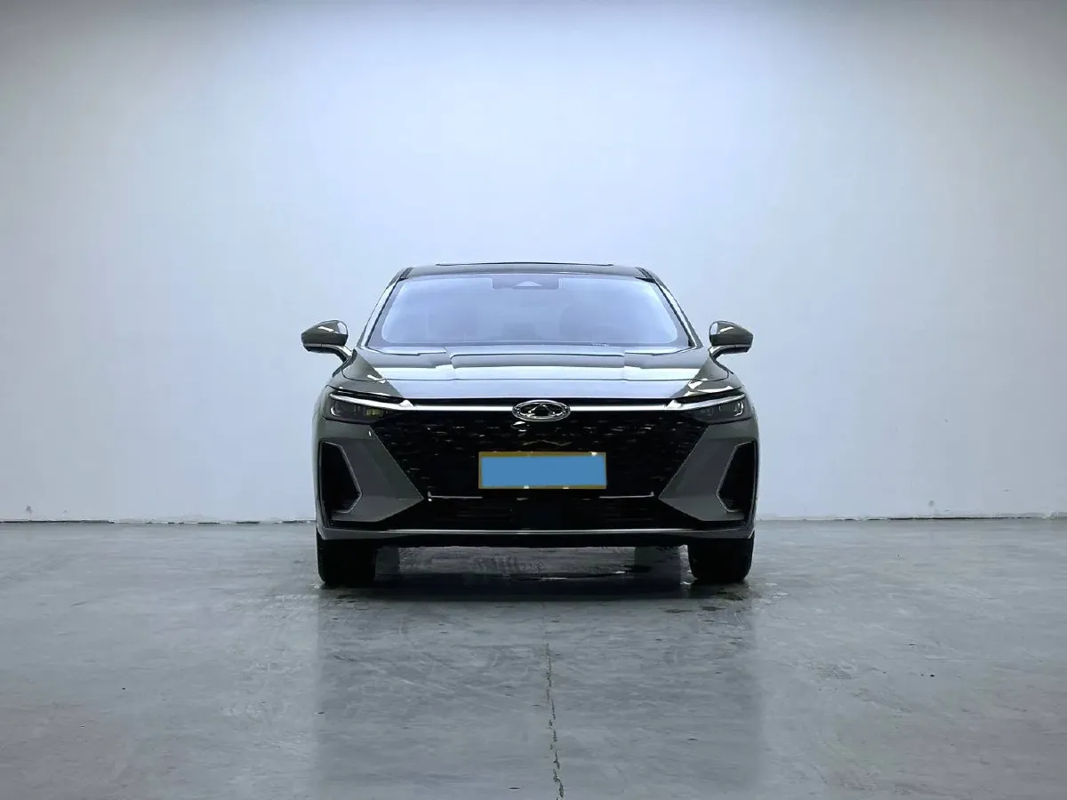 2025 Chery Arrizo 8 1.6T 197HP L4 7DCT,autocango,china used car exporter,china ev exporter,chinese used car exporter,chinese used ev exporter