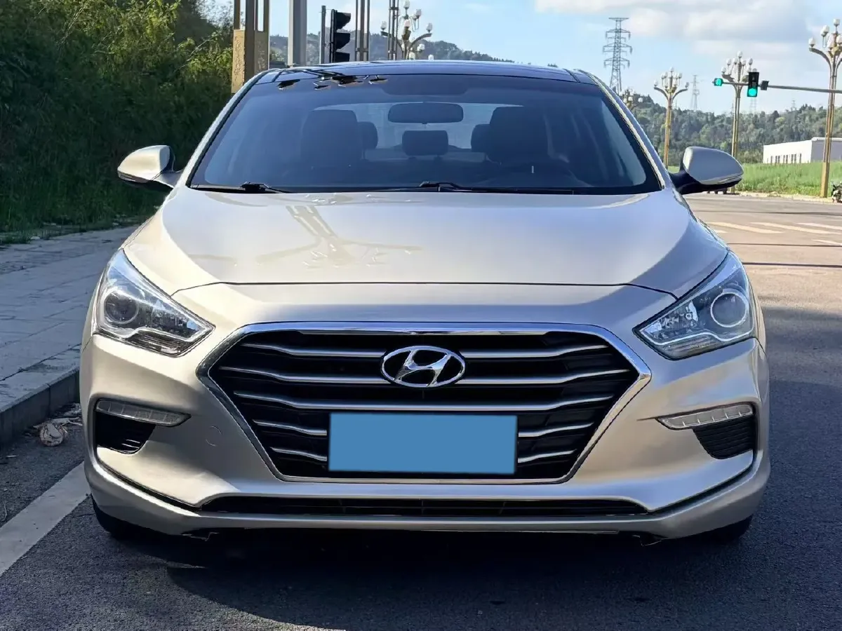 2017 Hyundai Mistra 1.8L 143HP L4 6AT,autocango,china used car exporter,china ev exporter,chinese used car exporter,chinese used ev exporter