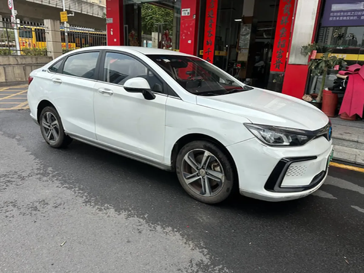 2018 Bestune X80 2.0L 147HP L4 6AT,autocango,china used car exporter,china ev exporter,chinese used car exporter,chinese used ev exporter