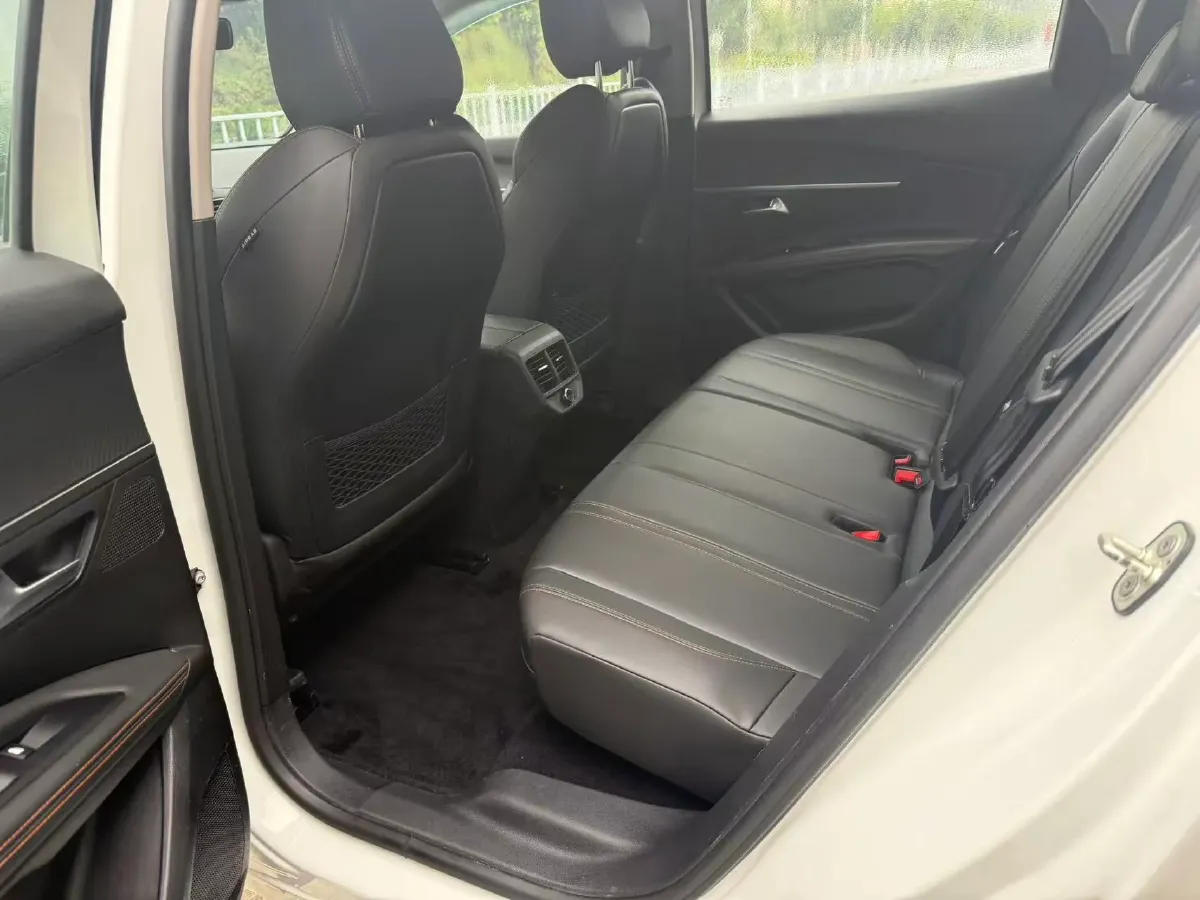 2019 Peugeot 4008 1.6T 170HP L4 6AT,autocango,china used car exporter,china ev exporter,chinese used car exporter,chinese used ev exporter