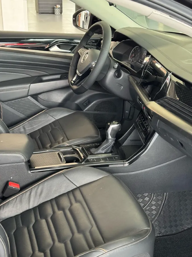 2021 Volkswagen Passat 1.4T 150HP L4 7DCT,autocango,china used car exporter,china ev exporter,chinese used car exporter,chinese used ev exporter