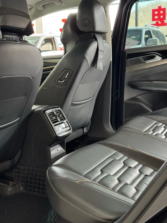 2021 Volkswagen Passat 1.4T 150HP L4 7DCT,autocango,china used car exporter,china ev exporter,chinese used car exporter,chinese used ev exporter