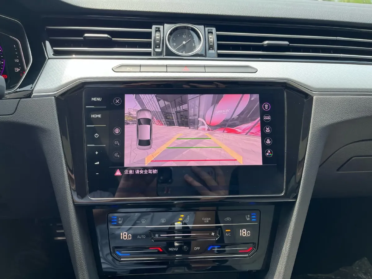 2023 Volkswagen Magotan 2.0T 186HP L4 7DCT,autocango,china used car exporter,china ev exporter,chinese used car exporter,chinese used ev exporter