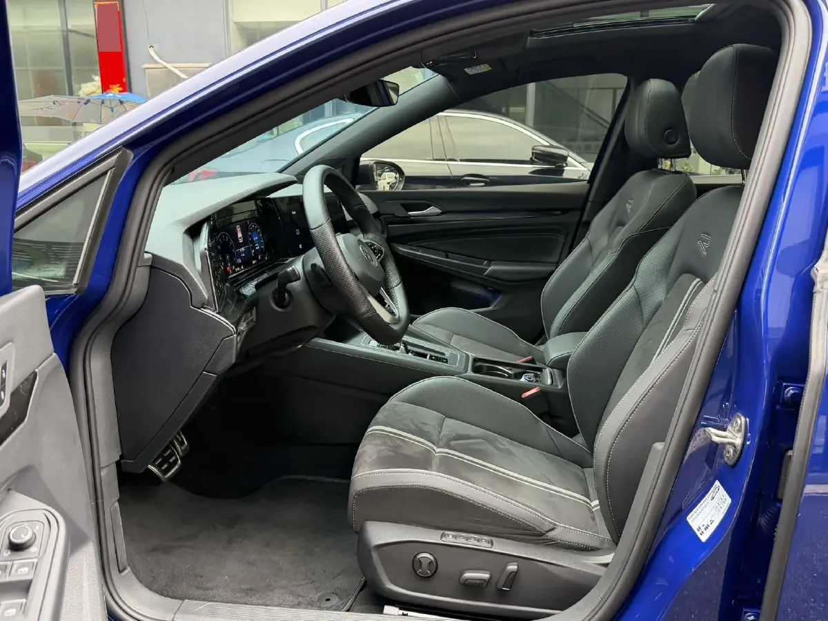 2023 Volkswagen Golf 1.4T 150HP L4 7DCT,autocango,china used car exporter,china ev exporter,chinese used car exporter,chinese used ev exporter