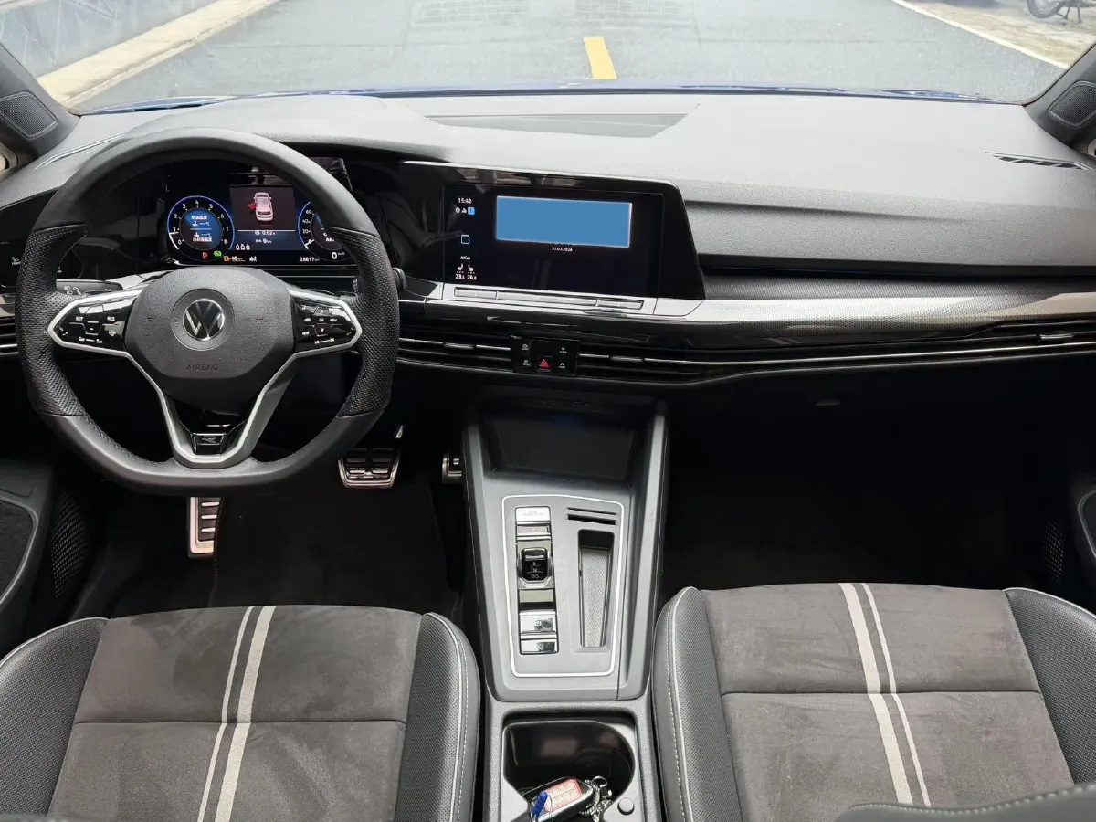 2023 Volkswagen Golf 1.4T 150HP L4 7DCT,autocango,china used car exporter,china ev exporter,chinese used car exporter,chinese used ev exporter