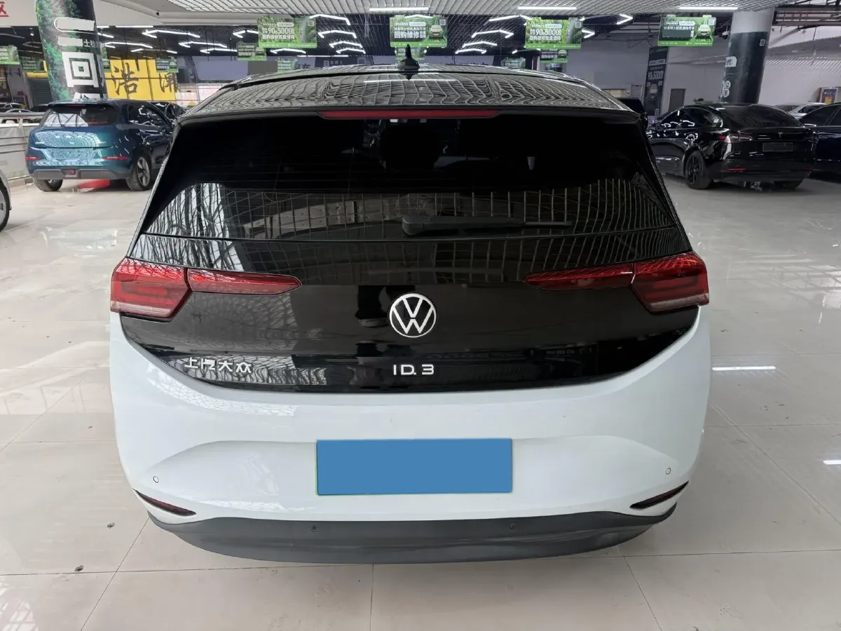 2023 Volkswagen ID.3 BEV 52.8KWH,autocango,china used car exporter,china ev exporter,chinese used car exporter,chinese used ev exporter