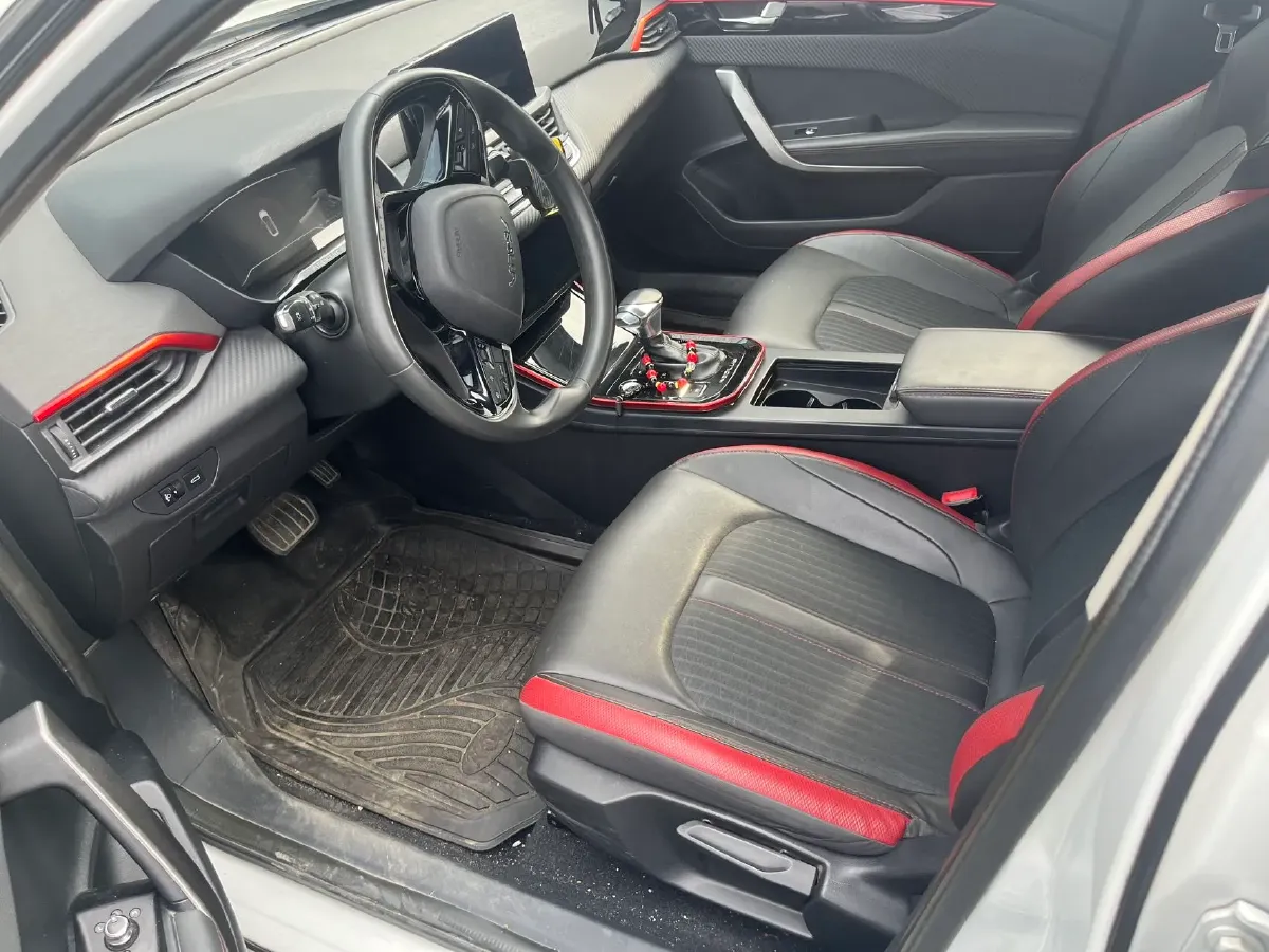 2021 DongFeng Aeolus YiXuan 1.5T 150HP L4 6DCT,autocango,china used car exporter,china ev exporter,chinese used car exporter,chinese used ev exporter